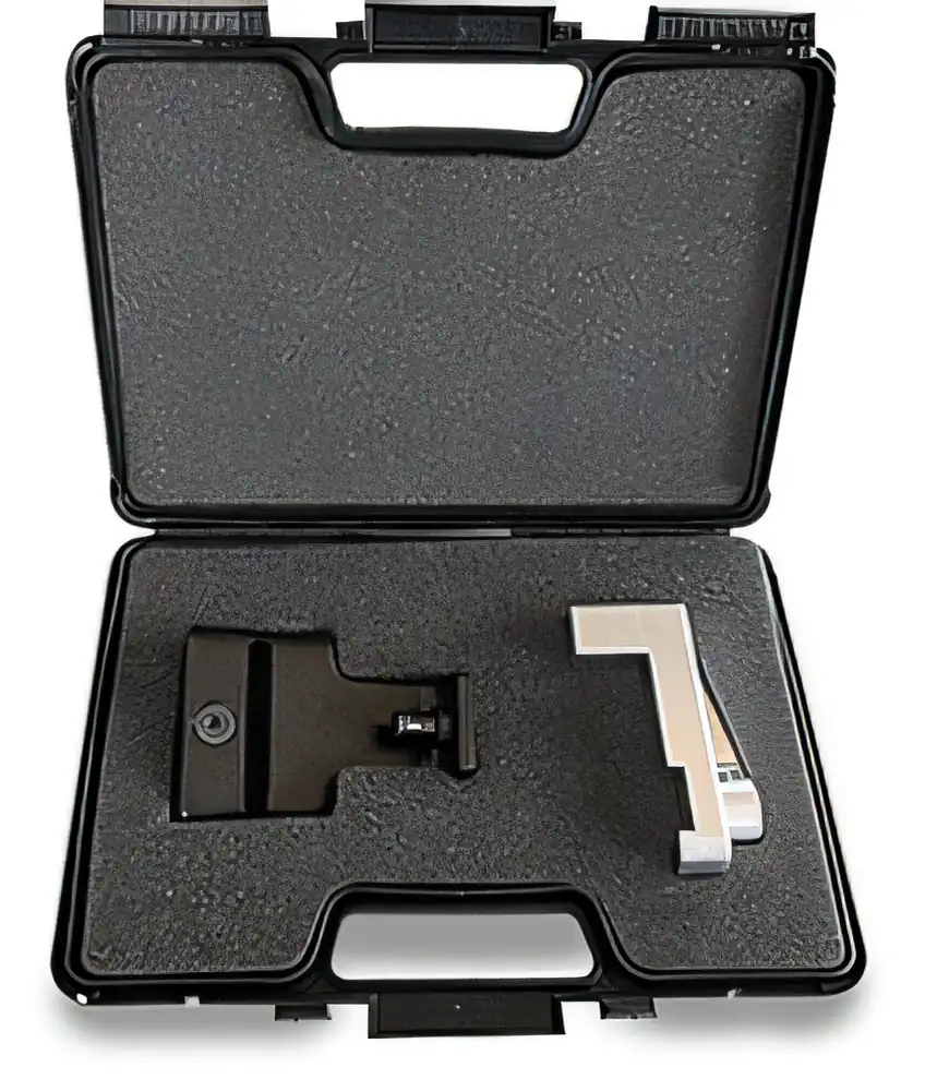 CBC counter-bending kit in its PVC carrying case CBC counter-bending kit in its PVC carrying case